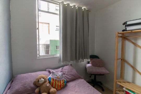 Quarto 1 de apartamento à venda com 2 quartos, 44m² em Barreto, Niterói