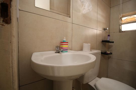 Banheiro Social de apartamento para alugar com 1 quarto, 45m² em Asa Norte, Brasília