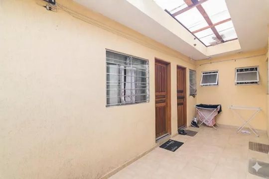 Casa à venda com 4 quartos, 90m² em Parque das Nações, Santo André