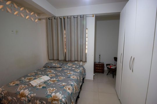 Apartamento para alugar com 1 quarto, 35m² em Qi 18, Brasília