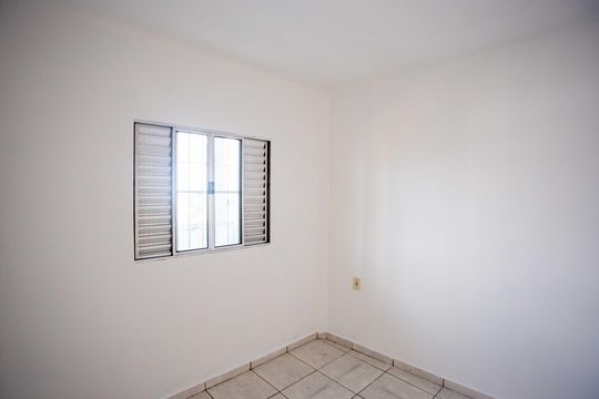 Quarto de apartamento à venda com 1 quarto, 36m² em Taboão, Diadema