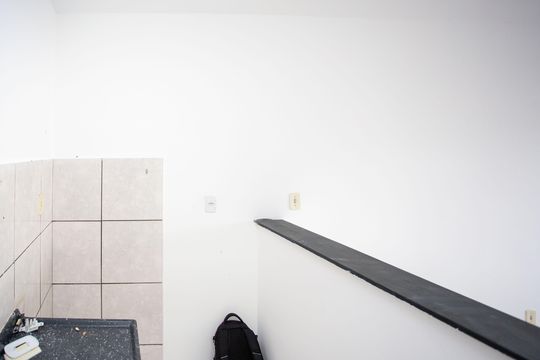 Cozinha de apartamento à venda com 1 quarto, 36m² em Taboão, Diadema