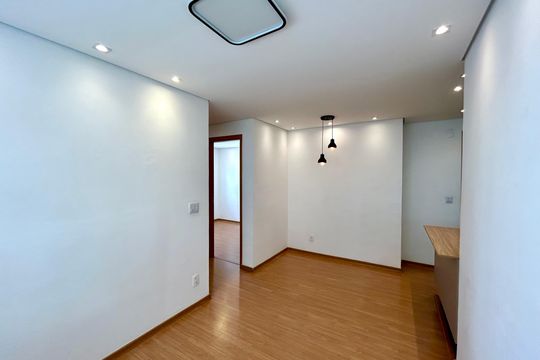 Apartamento à venda com 2 quartos, 44m² em Vila Barros, Guarulhos