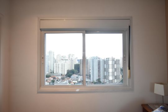 Suíte de apartamento à venda com 2 quartos, 69m² em Vila do Bosque, São Paulo