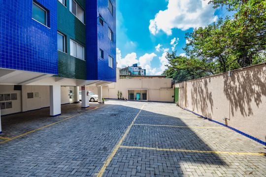 Apartamento à venda com 4 quartos, 120m² em Liberdade, Belo Horizonte
