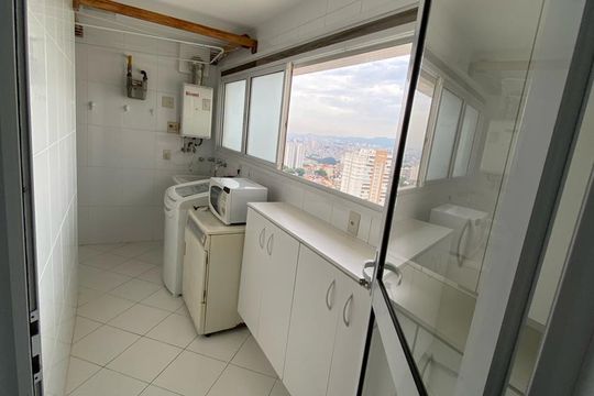 Apartamento à venda com 3 quartos, 145m² em Santa Teresinha, São Paulo
