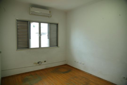 Quarto 3  de casa à venda com 3 quartos, 380m² em Jardim do Mar, São Bernardo do Campo