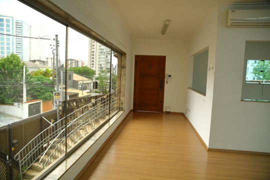 Casa à venda com 3 quartos, 380m² em Jardim do Mar, São Bernardo do Campo
