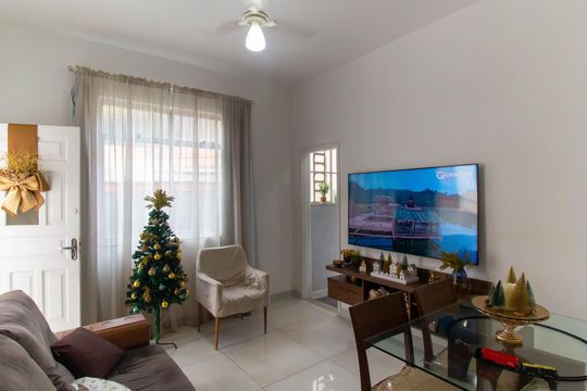 Casa à venda com 2 quartos, 98m² em Santa Rosa, Niterói