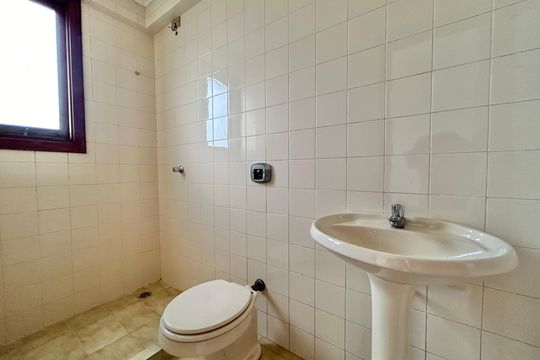 Lavabo de apartamento para alugar com 3 quartos, 299m² em Vila Rosa, Novo Hamburgo