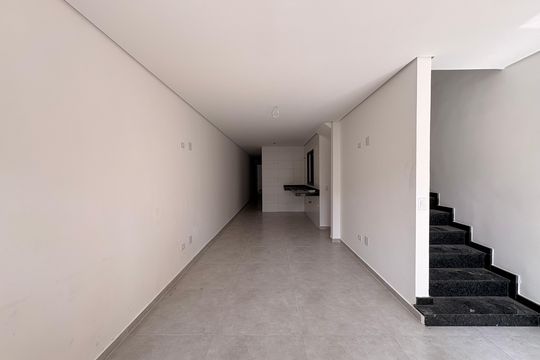 Sala de casa à venda com 4 quartos, 132m² em Utinga, Santo André