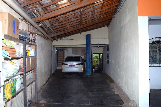 garagem de casa para alugar com 2 quartos, 570m² em Belmonte, Belo Horizonte
