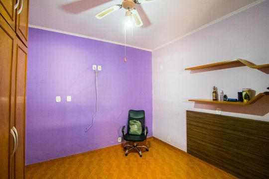Quarto 2 de casa para alugar com 3 quartos, 250m² em Vila Pires, Santo André