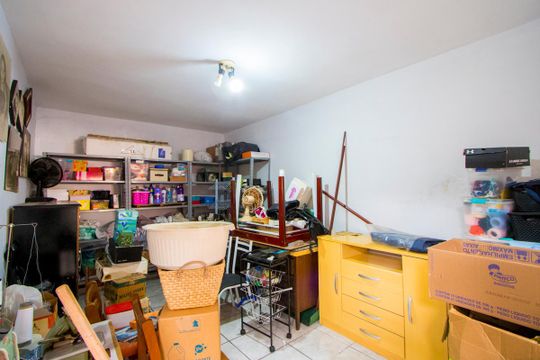 Quarto de serviço de casa para alugar com 3 quartos, 250m² em Vila Pires, Santo André