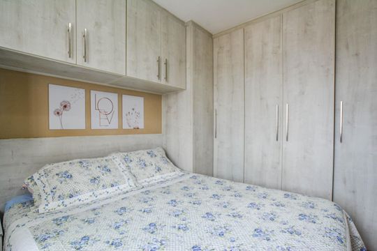 Quarto 2 de apartamento à venda com 2 quartos, 52m² em Vila Curuçá, Santo André