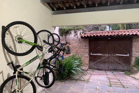 Casa para alugar com 4 quartos, 360m² em Vargem Grande, Rio de Janeiro