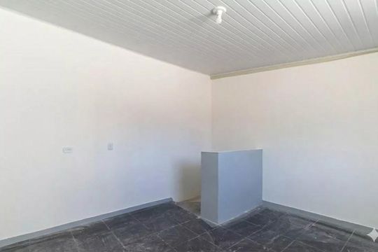 Casa à venda com 5 quartos, 184m² em Floresta, Porto Alegre