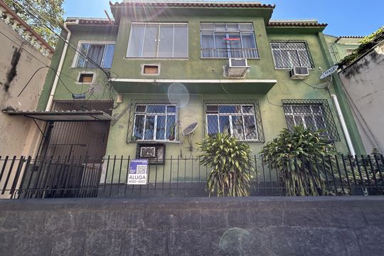 Fachada  de apartamento para alugar com 2 quartos, 83m² em Engenho de Dentro, Rio de Janeiro