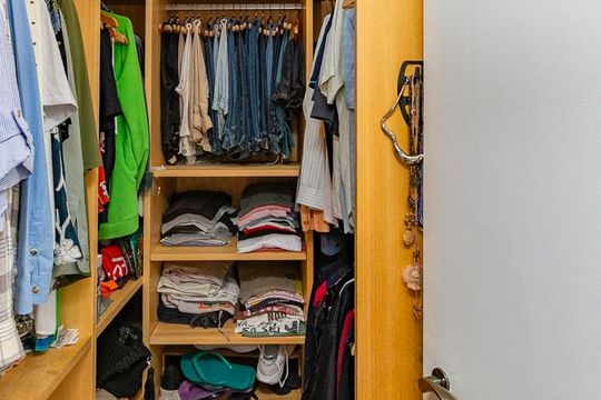 Closet da suíte 1 de casa à venda com 4 quartos, 226m² em Salgado Filho, Belo Horizonte