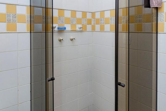 Banheiro da Suíte 2 de casa à venda com 4 quartos, 226m² em Salgado Filho, Belo Horizonte