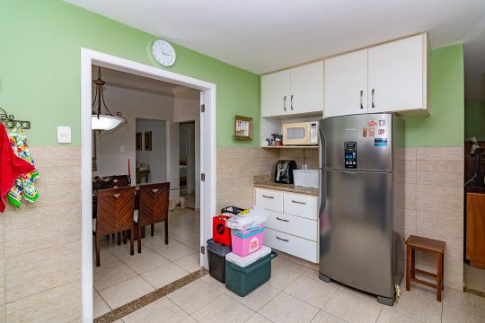 Cozinha de casa à venda com 4 quartos, 226m² em Salgado Filho, Belo Horizonte