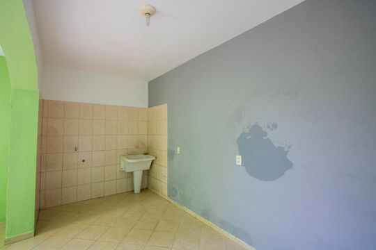 Área de serviço de casa à venda com 3 quartos, 230m² em Vila Guarará, Santo André