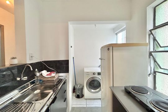 Cozinha de apartamento à venda com 1 quarto, 45m² em Centro, São Leopoldo