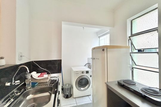 Cozinha de apartamento à venda com 1 quarto, 45m² em Centro, São Leopoldo