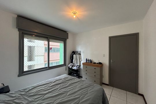 Quarto de apartamento à venda com 1 quarto, 45m² em Centro, São Leopoldo