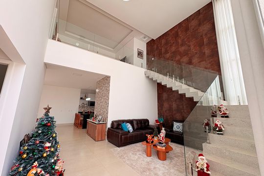 Casa de Condomínio à venda com 4 quartos, 483m² em Horto Florestal, Jundiaí