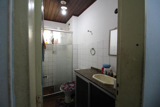 Banheiro de apartamento à venda com 2 quartos, 60m² em Jacarepaguá, Rio de Janeiro