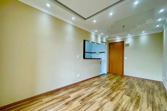 Sala de apartamento para alugar com 2 quartos, 40m² em Jardim do Papai, Guarulhos