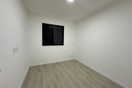 Quarto 1 de apartamento para alugar com 2 quartos, 55m² em Votupoca, Barueri
