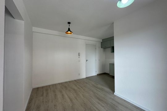 Sala de apartamento para alugar com 2 quartos, 55m² em Votupoca, Barueri