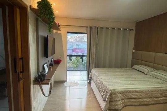 Casa à venda com 5 quartos, 221m² em Várzea das Moças, Niterói