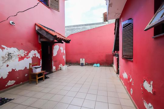 Quintal / Espaço Gourmet de casa para alugar com 5 quartos, 250m² em Itaim Paulista, São Paulo