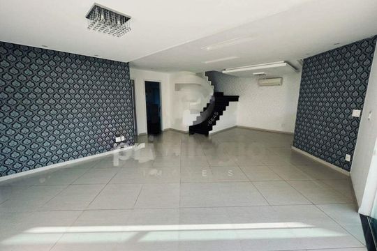 Casa à venda com 3 quartos, 173m² em Vargem Pequena, Rio de Janeiro