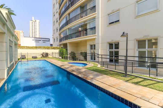 Área comum - Piscina de apartamento para alugar com 3 quartos, 135m² em Cidade Monções, São Paulo