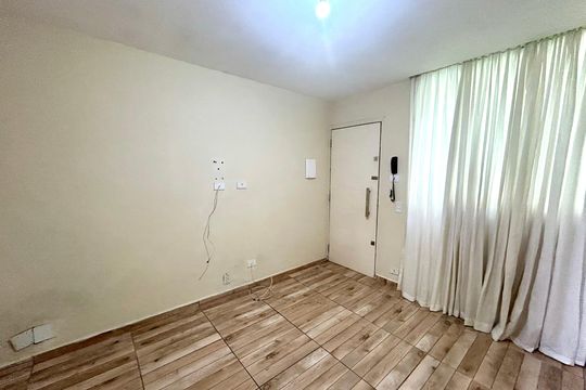 Sala de apartamento à venda com 2 quartos, 45m² em Vila Barros, Guarulhos