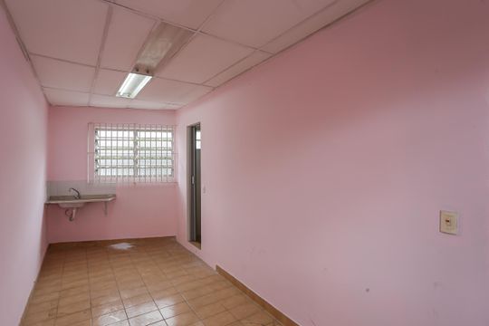 Casa para alugar com 1 quarto, 15m² em Bosque da Saúde, São Paulo