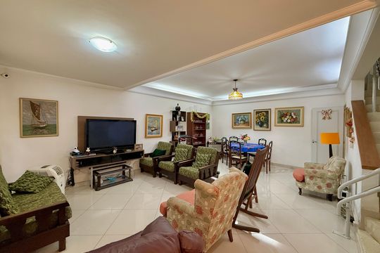 Casa à venda com 3 quartos, 210m² em Cidade Monções, São Paulo