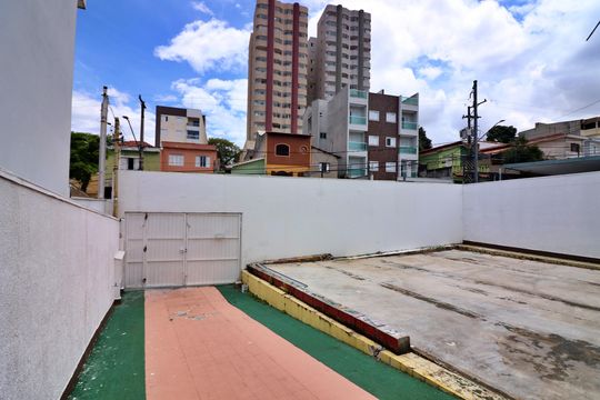 Garagem de casa para alugar com 5 quartos, 400m² em Baeta Neves, São Bernardo do Campo