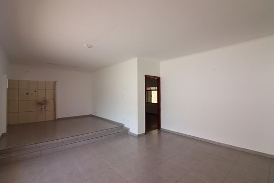 Casa para alugar com 5 quartos, 400m² em Baeta Neves, São Bernardo do Campo