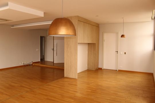 Apartamento para alugar com 2 quartos, 280m² em Pacaembu, São Paulo