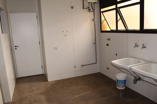 Apartamento para alugar com 2 quartos, 280m² em Pacaembu, São Paulo