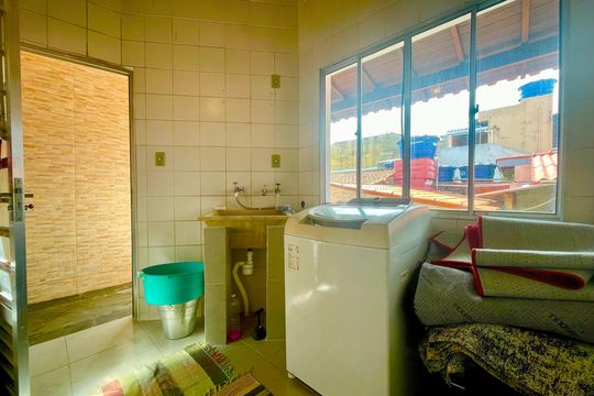 Área de Serviço de casa à venda com 2 quartos, 118m² em Vila Galvão, Guarulhos
