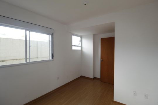 Quarto 1 de apartamento à venda com 1 quarto, 41m² em Rubem Berta, Porto Alegre