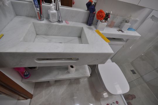 Banheiro de casa para alugar com 1 quarto, 25m² em Vila Irmaos Arnoni, São Paulo