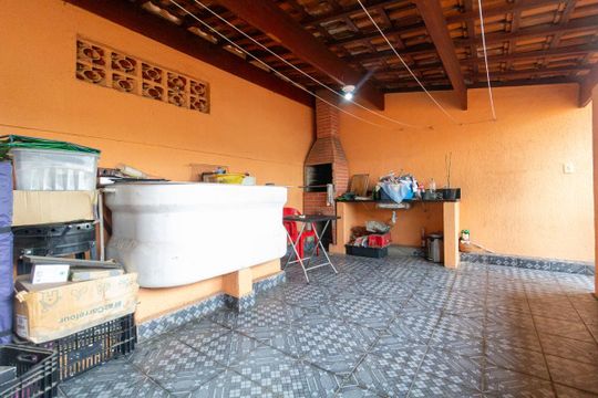 Varanda de casa para alugar com 2 quartos, 80m² em Jardim Triana, São Paulo