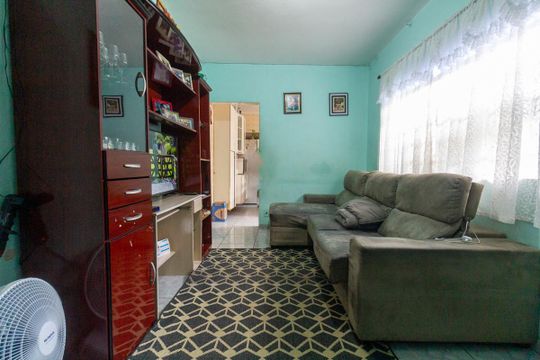 Casa para alugar com 2 quartos, 80m² em Jardim Triana, São Paulo